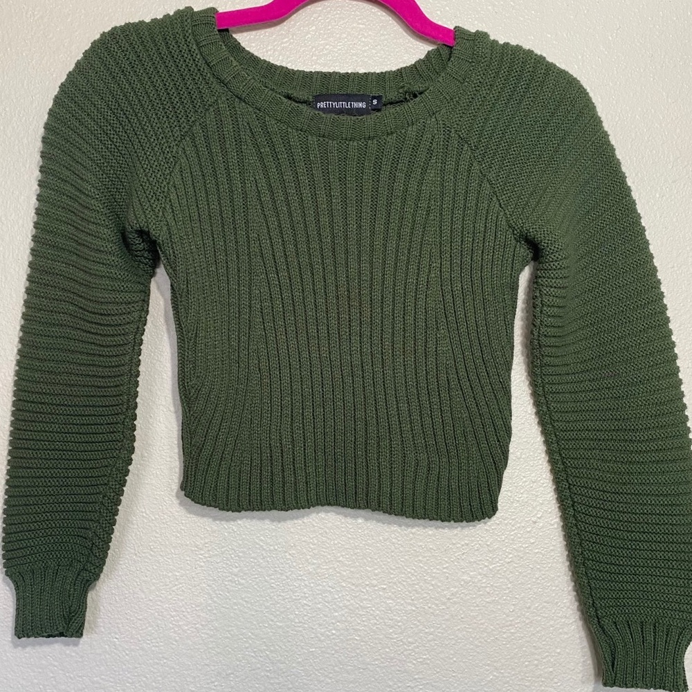 Pretty Little Thing cropped sweater